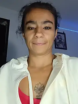 Leslly_n Webbikameraesitys