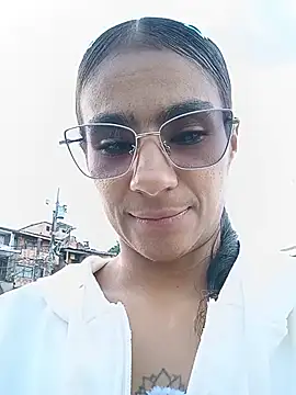 Show de Leslly_ na webcam