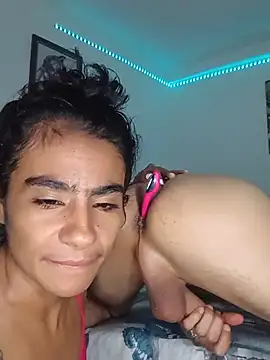 Leslly_ Show Webcam
