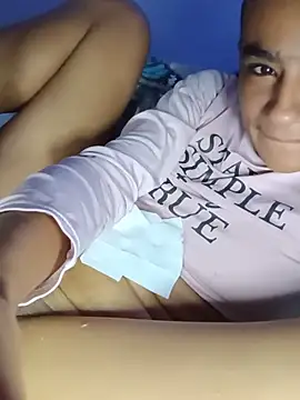 Leslly_ Show in webcam
