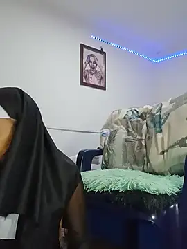 Leslly_ Show Webcam