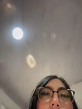 Sarahballiston_ Live Chatrum