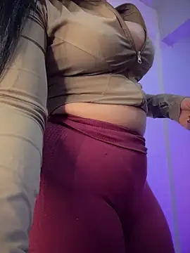 Sarahballiston_ Show in webcam