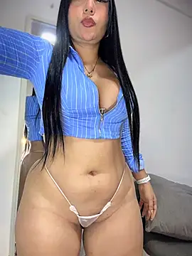 Sarahballiston_ Show in webcam