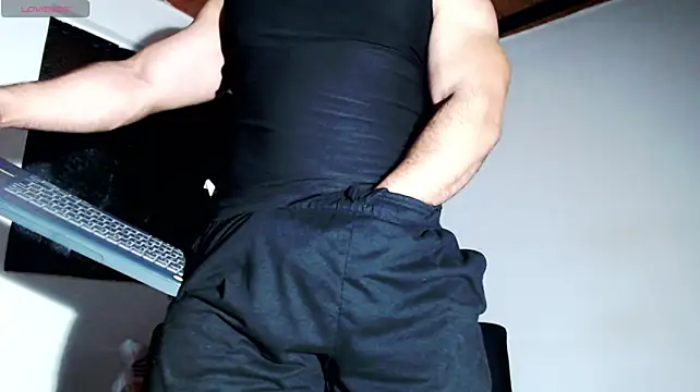willian_m777 Show Webcam