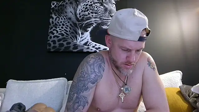 Freakslut007's Webcam Show