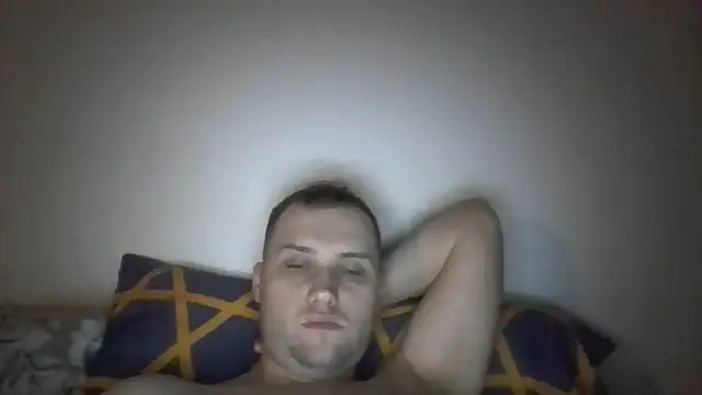 Show modela Andriy7741 na web-kameri