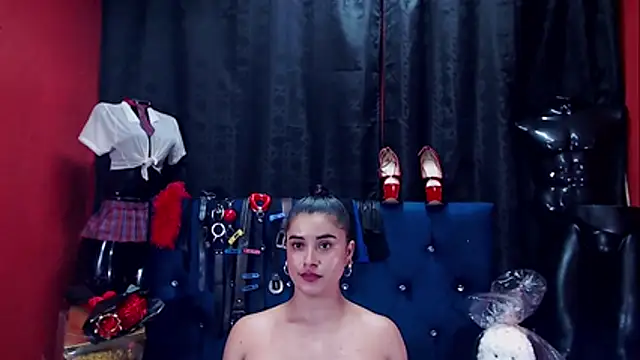 Hannamariana Adlı Modelin Web Kamerası Şovu