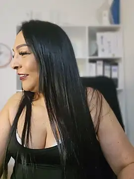 Chat +18 de Gina_Myers ao vivo