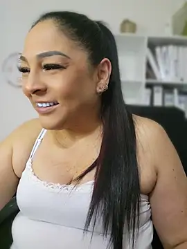 Gina_Myers 在線直播表演