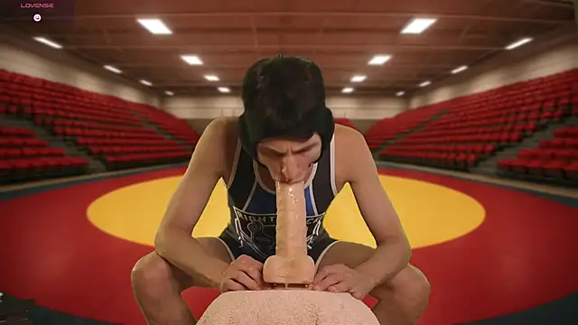Pokazy przed kamerką – _FetishBoyFun_