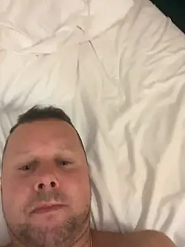 Hornybiboy66 Show Webcam