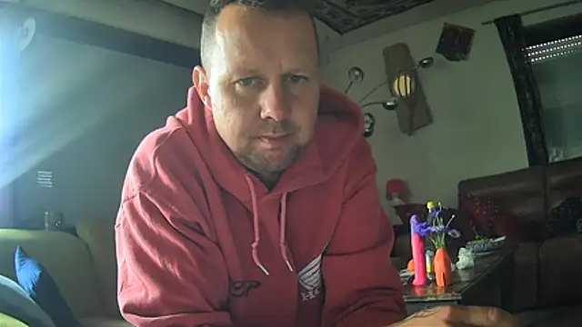 Hornybiboy66 Webcam-Show
