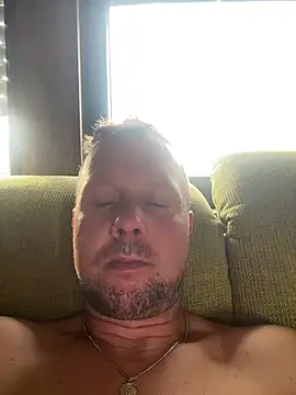 Hornybiboy66 网络视讯表演