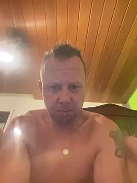 Hornybiboy66 Webcam-Show