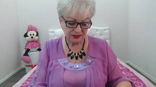 KayleSmoll's Live XXX Chat