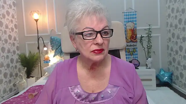 KayleSmoll Chat XXX in diretta