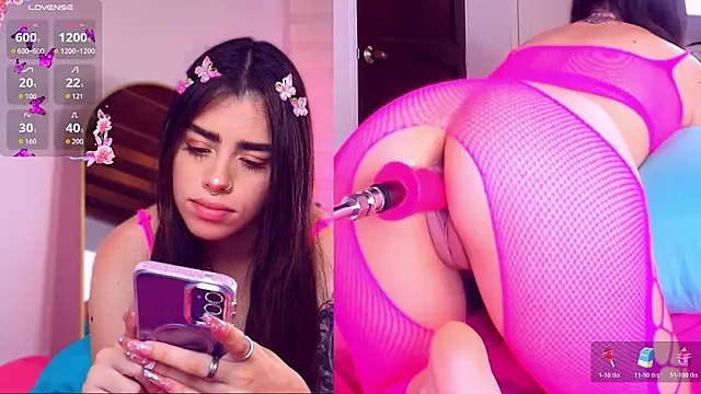 Pokazy przed kamerką – Emma__Erotic