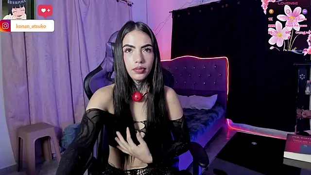 XXX chat uživo modela Konan_atsuko