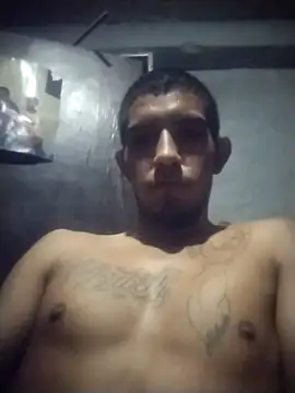 josevazk37's Live XXX Chat