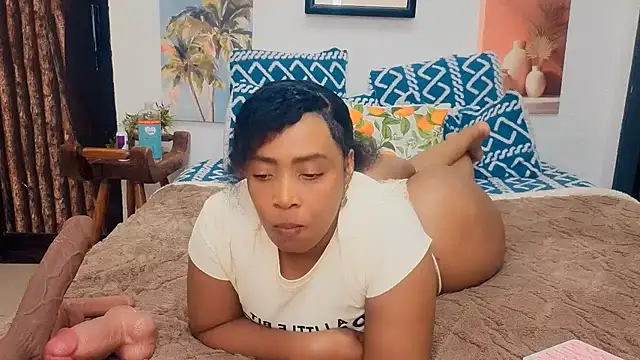 Pertunjukan Kamera Web GiantBootyMilf