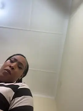 Show Webcam de GiantBootyMilf
