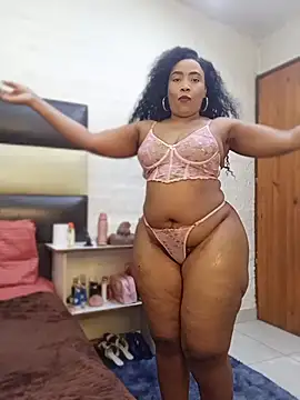 GiantBootyMilf Шоу с уебкамера