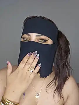 Nonna_nonoo's Webcam Show
