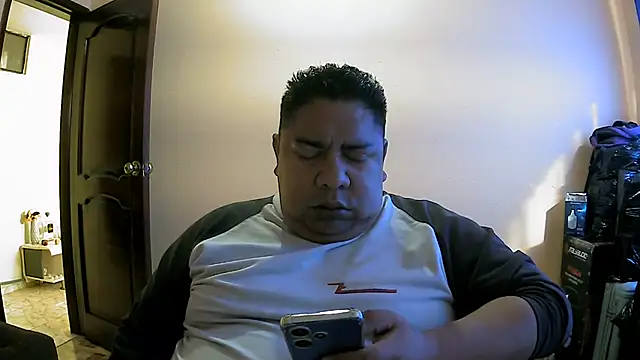 mateo-35audit Webcam Show