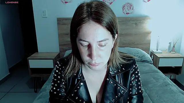 campanitaaanahi's Webcam Show