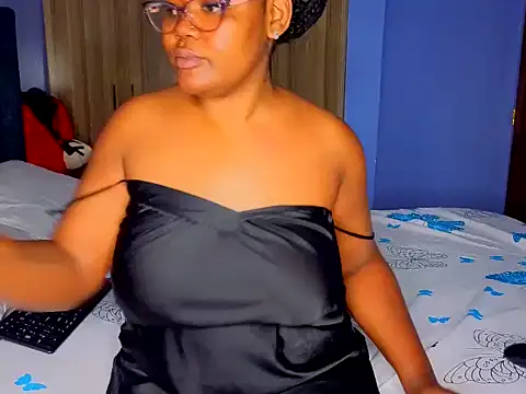 Dette_dimples লাইভ XXX চ্যাট