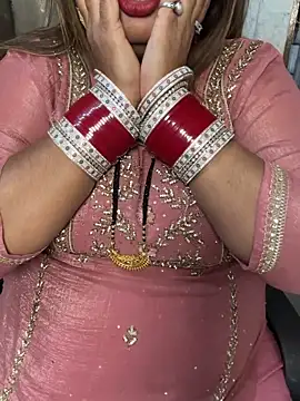 Geet-Punjaban's Live XXX Chat