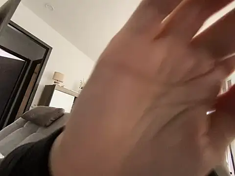 Marilou1983 Adlı Modelin Web Kamerası Şovu