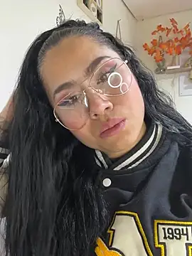 Pokazy przed kamerką – Sweet__Nurse1