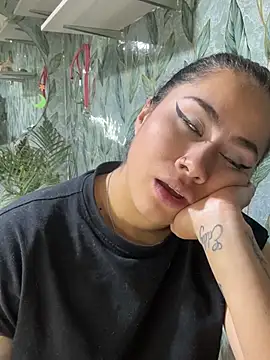 Živý XXX chat Sweet__Nurse1
