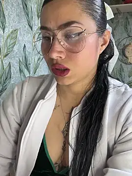 Sweet__Nurse1n Live XXX chat