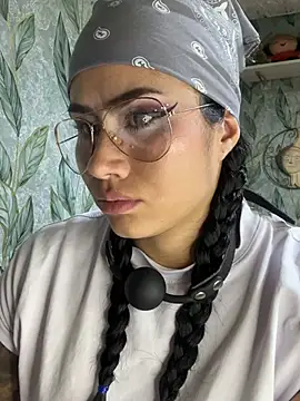 צ'אט XXX בשידור חי של Sweet__Nurse1
