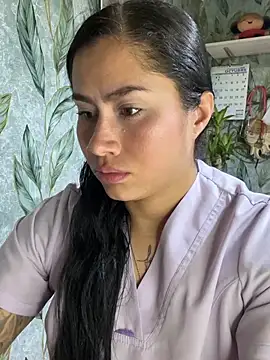 הופעת וובקאם של Sweet__Nurse1