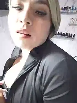 Stef_fun লাইভ XXX চ্যাট