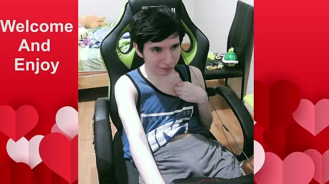 Twink_martinboy Adlı Modelin Web Kamerası Şovu