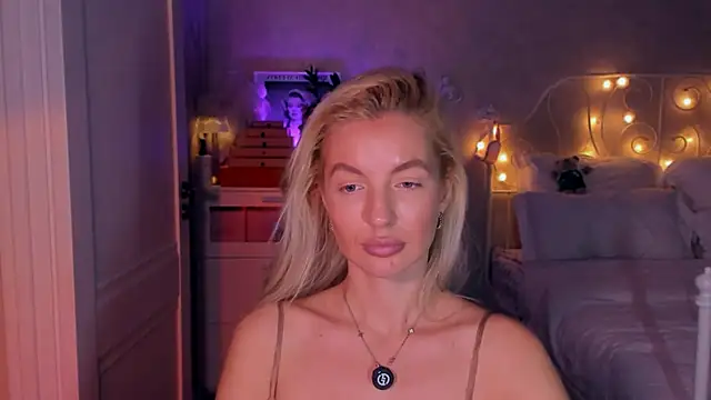 aestetick's Live XXX Chat