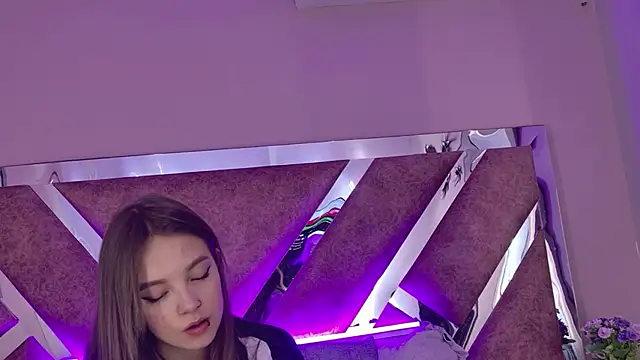 AmmyJones_'s Live XXX Chat