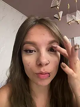 Chatroom XXX en direct de AmmyJones_