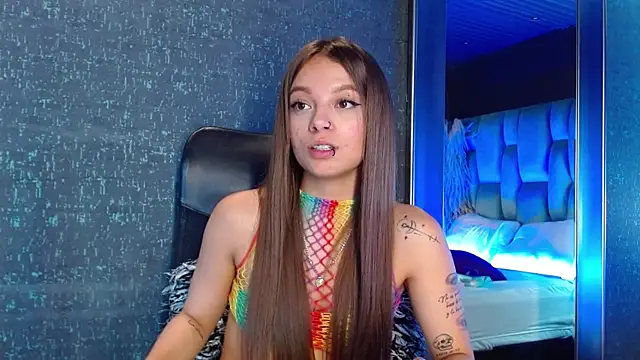 Czat XXX na żywo – AmmyJones_