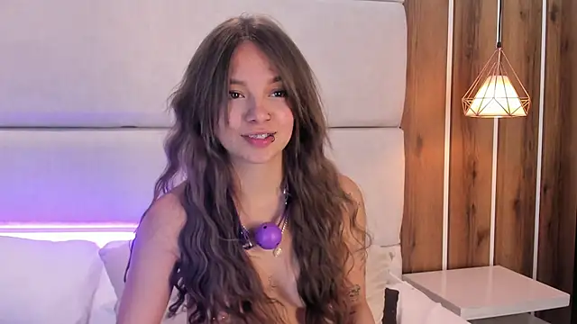 AmmyJones_'s Live XXX Chat