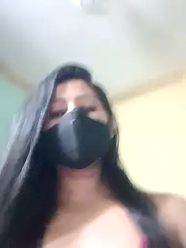 Chat XXX ao vivo de SANAYA_ROY