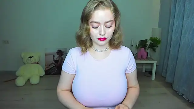 AidaPerry Webcam Show