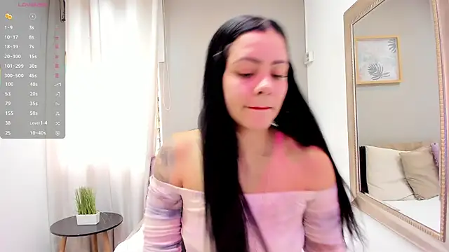 Sara__Michell XXX чат на живо