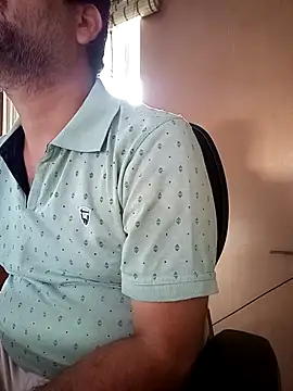 Pokazy przed kamerką – daddys_pen