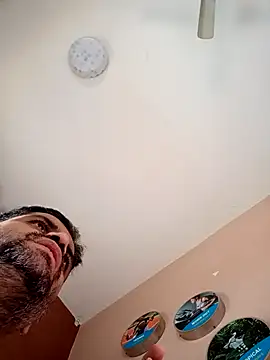 daddys_pen Adlı Modelin Canlı XXX Sohbeti